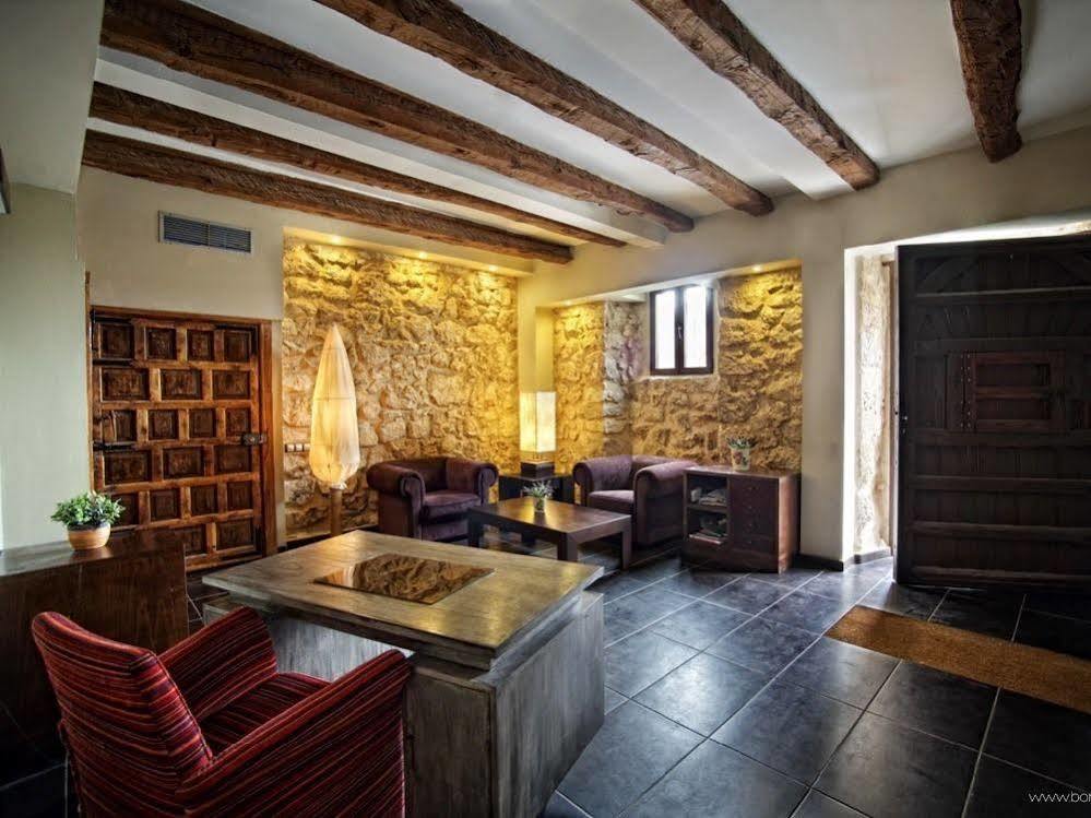 Posada La Casona De Valbuena Valbuena De Duero Bagian luar foto